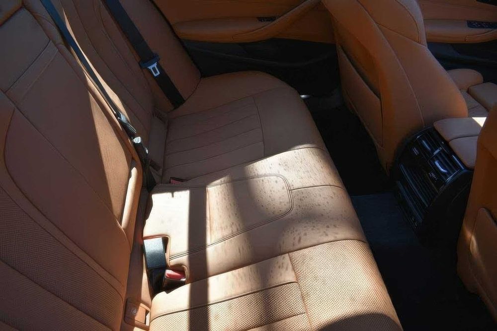 BMW 5 Series 530e Hybrid Plug-in      2023