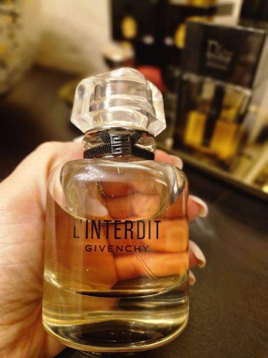 Woda perfumowana Givenchy  komplet  Douglas