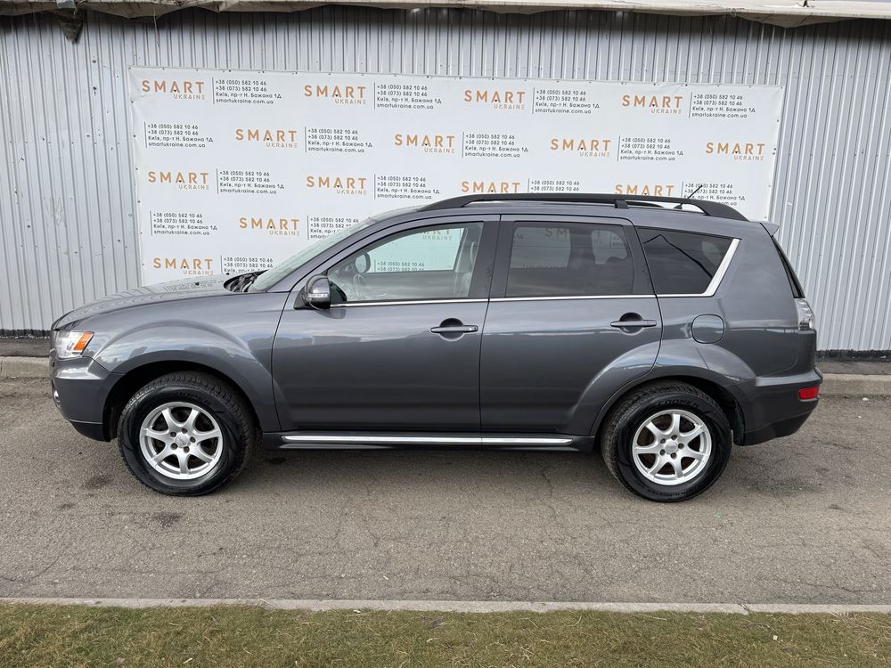 Mitsubischi Outlander 2.2 d 4*4 avtomat з Швейцарії