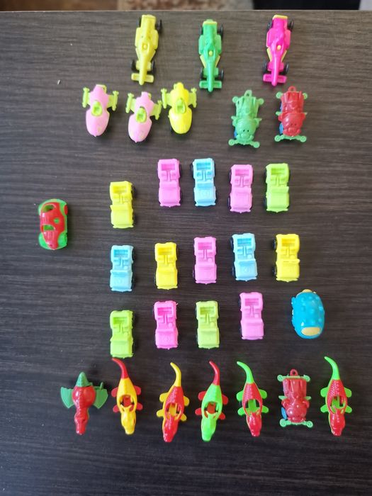 Игрушки из киндер джой