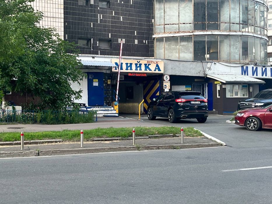 Підземний гаражний бокс Гмирі Без комісії