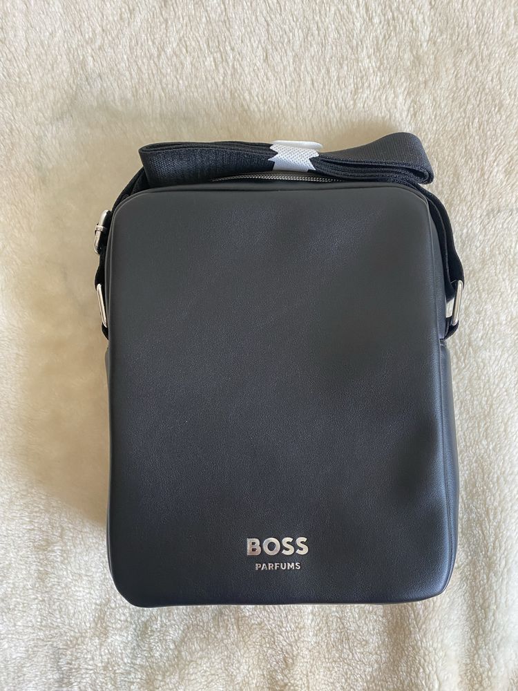 Mala tiracolo Boss