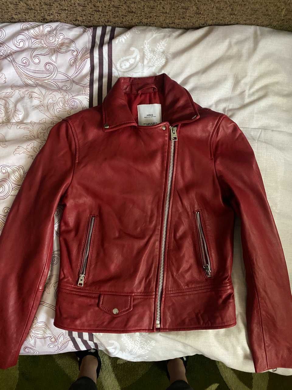 Шкіряна куртка MANGO XS