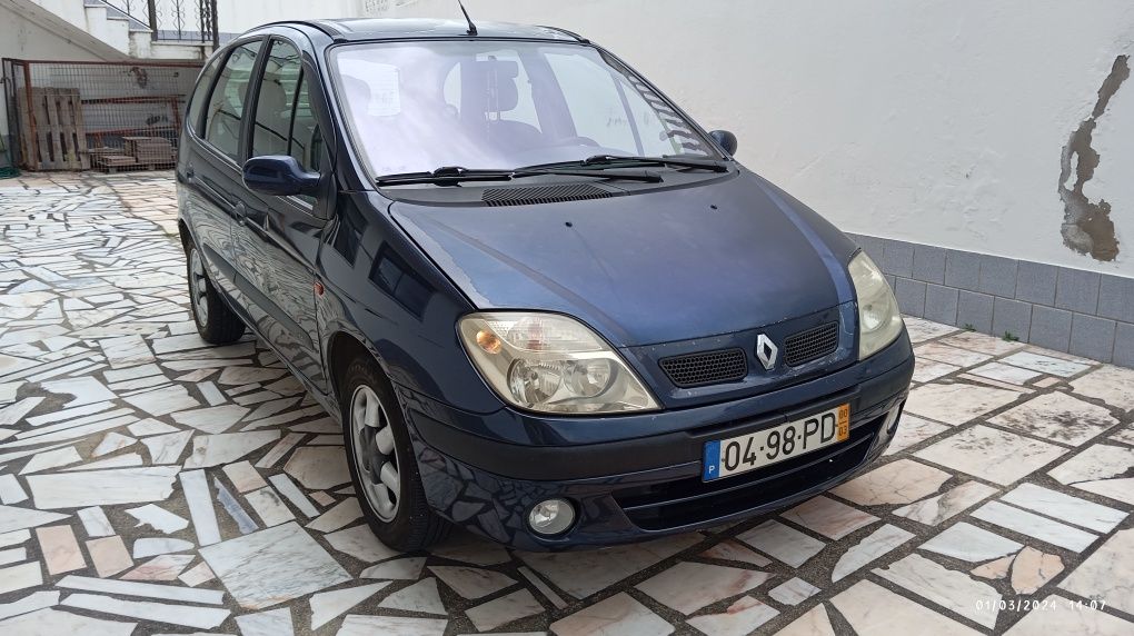 Renault Scenic 1.4 16v