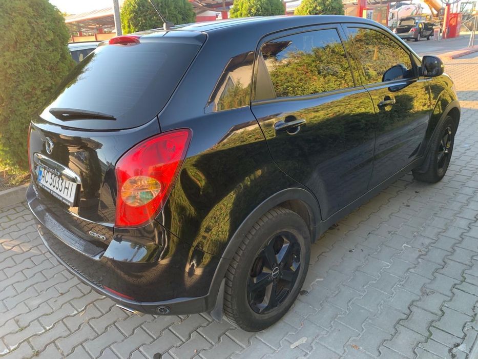 SsangYong Korado 2.0 газ/бенз 2013 рік