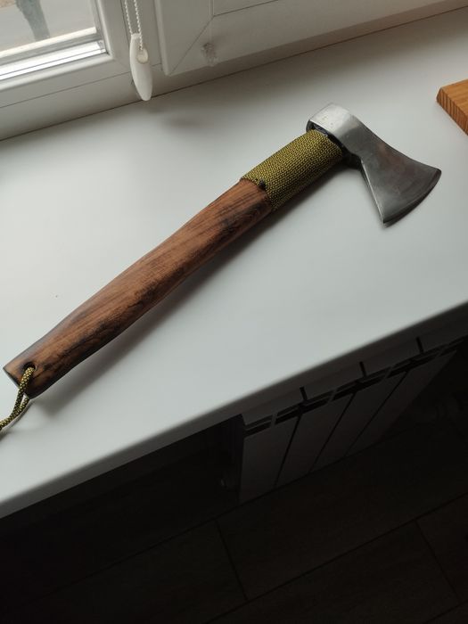 Сокира . Топор.      .