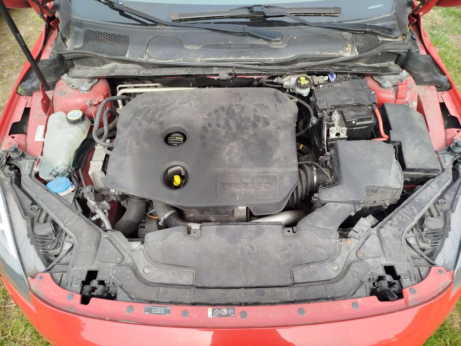 Volvo V40 V50 S40 C30 C70 V60 V70 Silnik 1.6 D2
