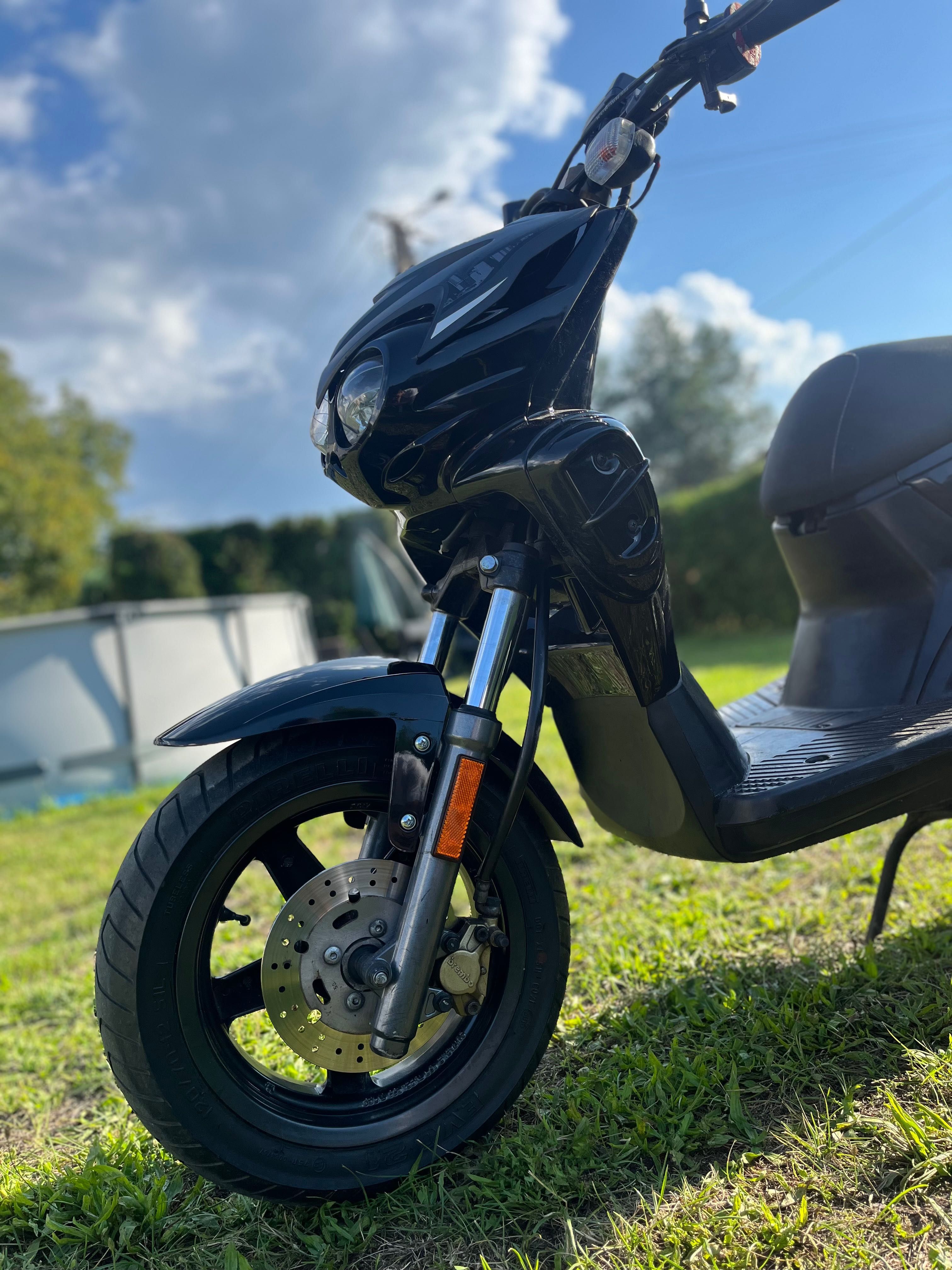 Yamaha/MBK Slider/stunt