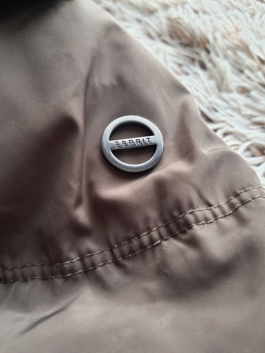 Oliwkowy puchowy płaszcz zimowy, ocieplany Esprit XS/34 real down