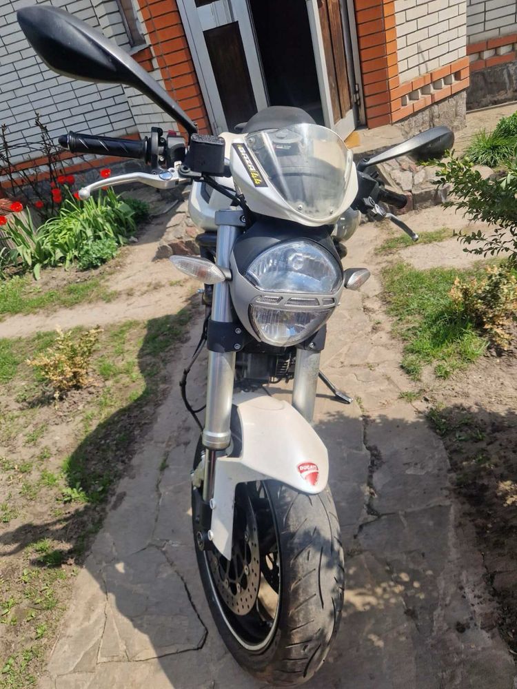 Продам Dukati Monster 696