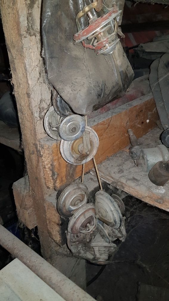 ГГБЦ головка Мерседес  W123  2.4D om616