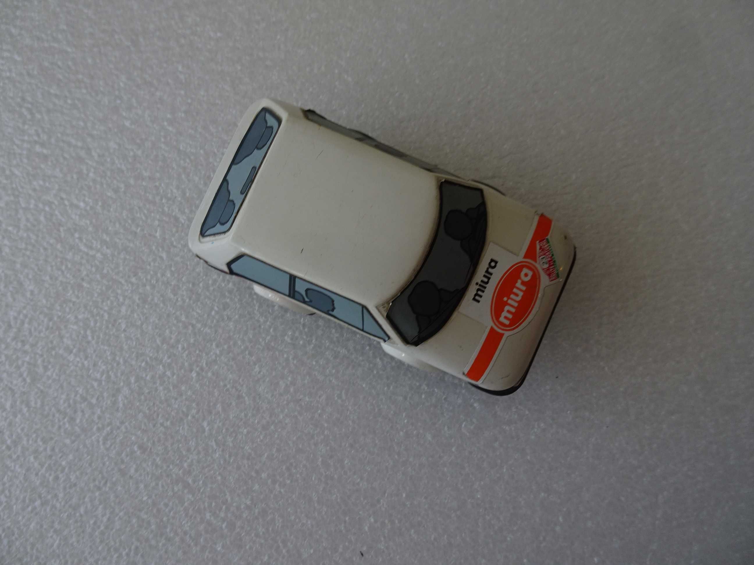 Antigo carro Dinamização - Made in Portugal