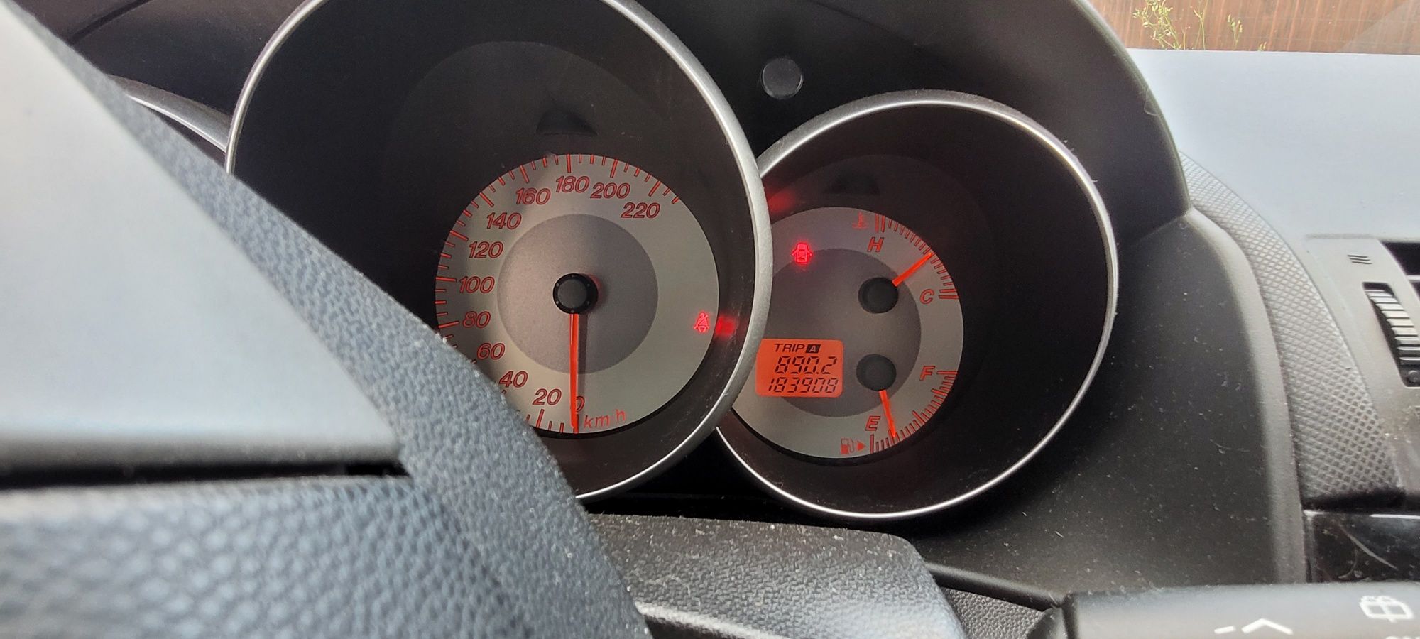 Sprzedam auto Mazda 3 1.6 2006