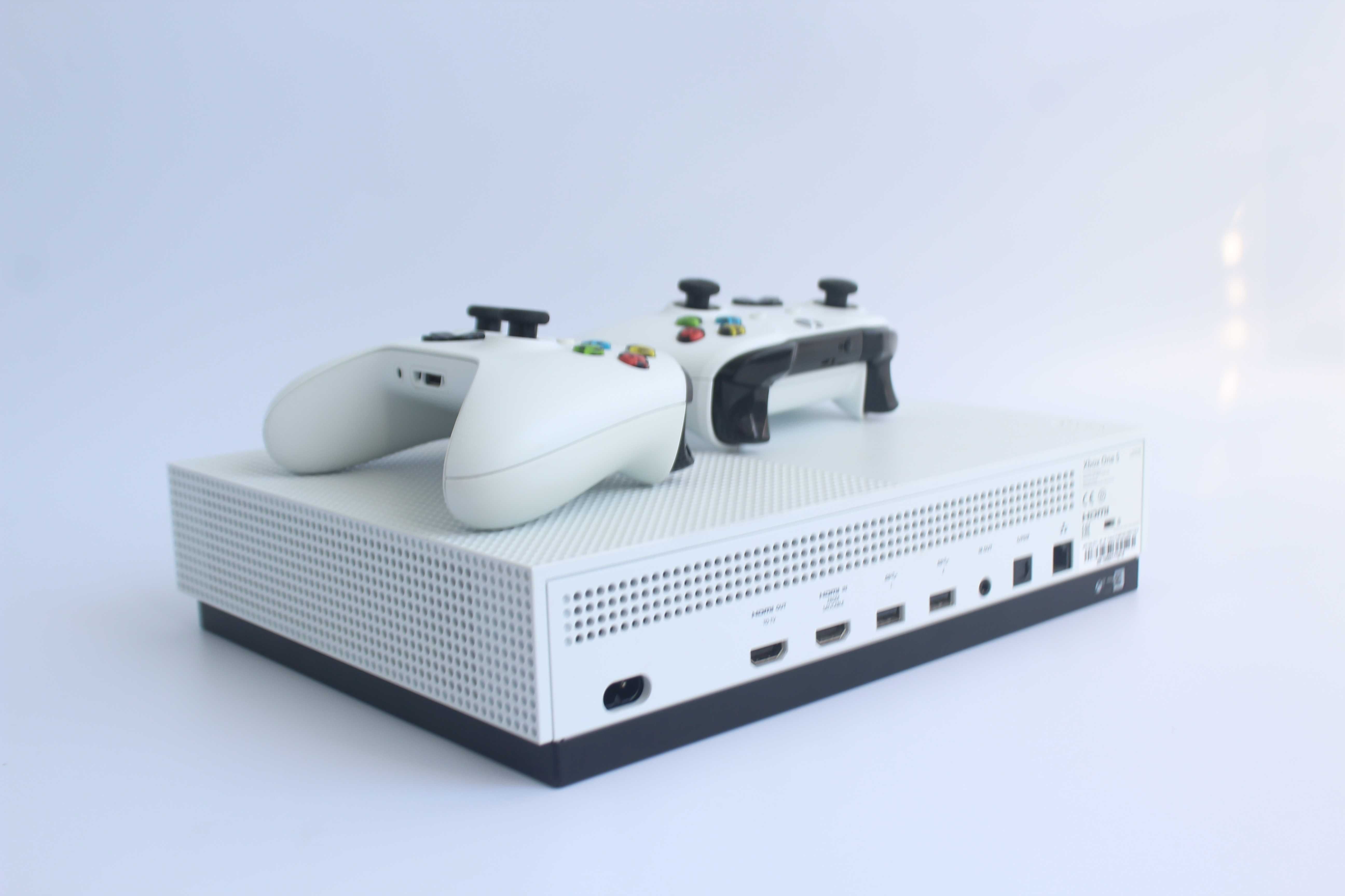 Xbox One S 500GB + 2 геймпади, консоль, X-box. Гарантія.