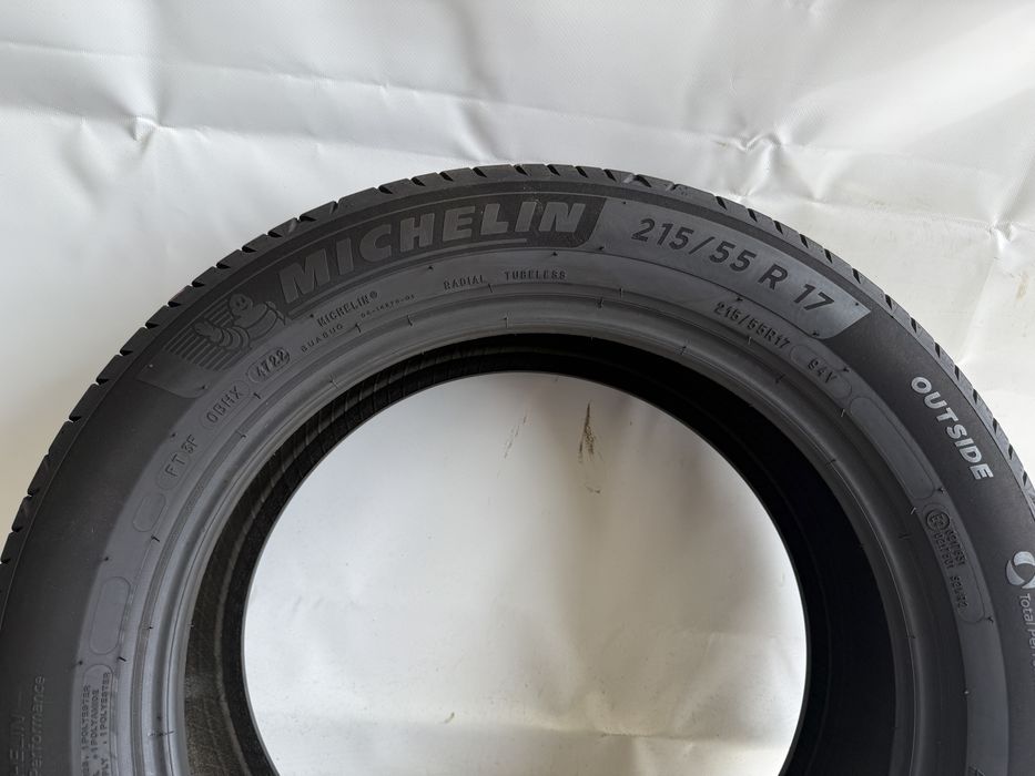215/55/17 Michelin Primacy 4 94V 2022R (448)