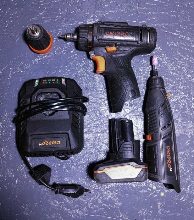 Шуруповерт Dnipro-M CD-12Q+батарея 4А+швидка зарядка+ гравер