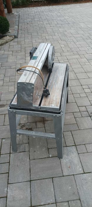 Przecinarka do glazury