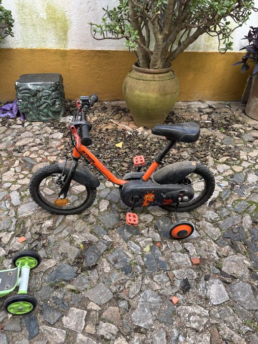 Bicicleta dechatlon btwin para crianças