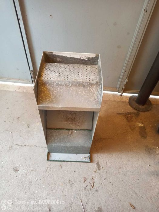 Suporte de comida para animais