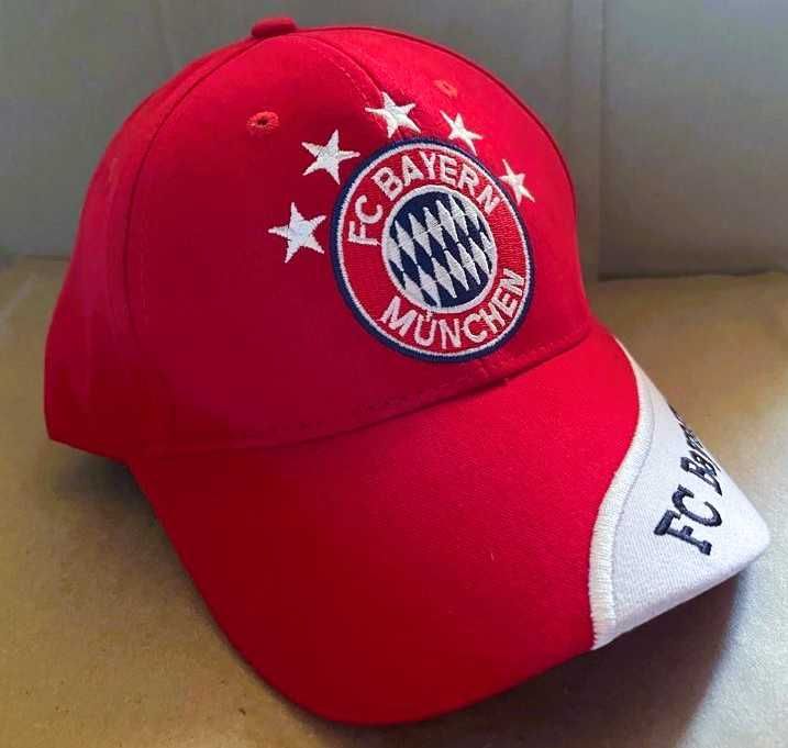 FC Bayern München !! Czapka z daszkiem ( bejsbolówka ) Kolor czerwony