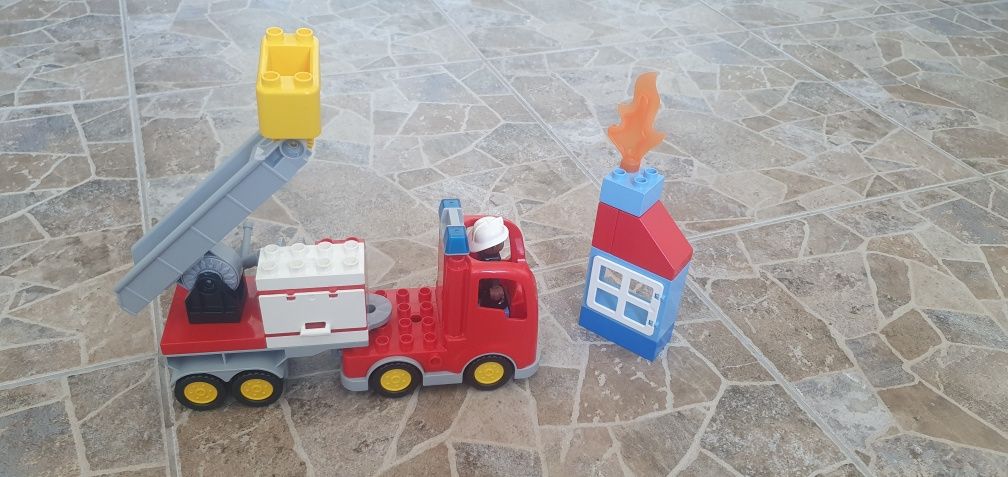 Lego Duplo Пожарная машина