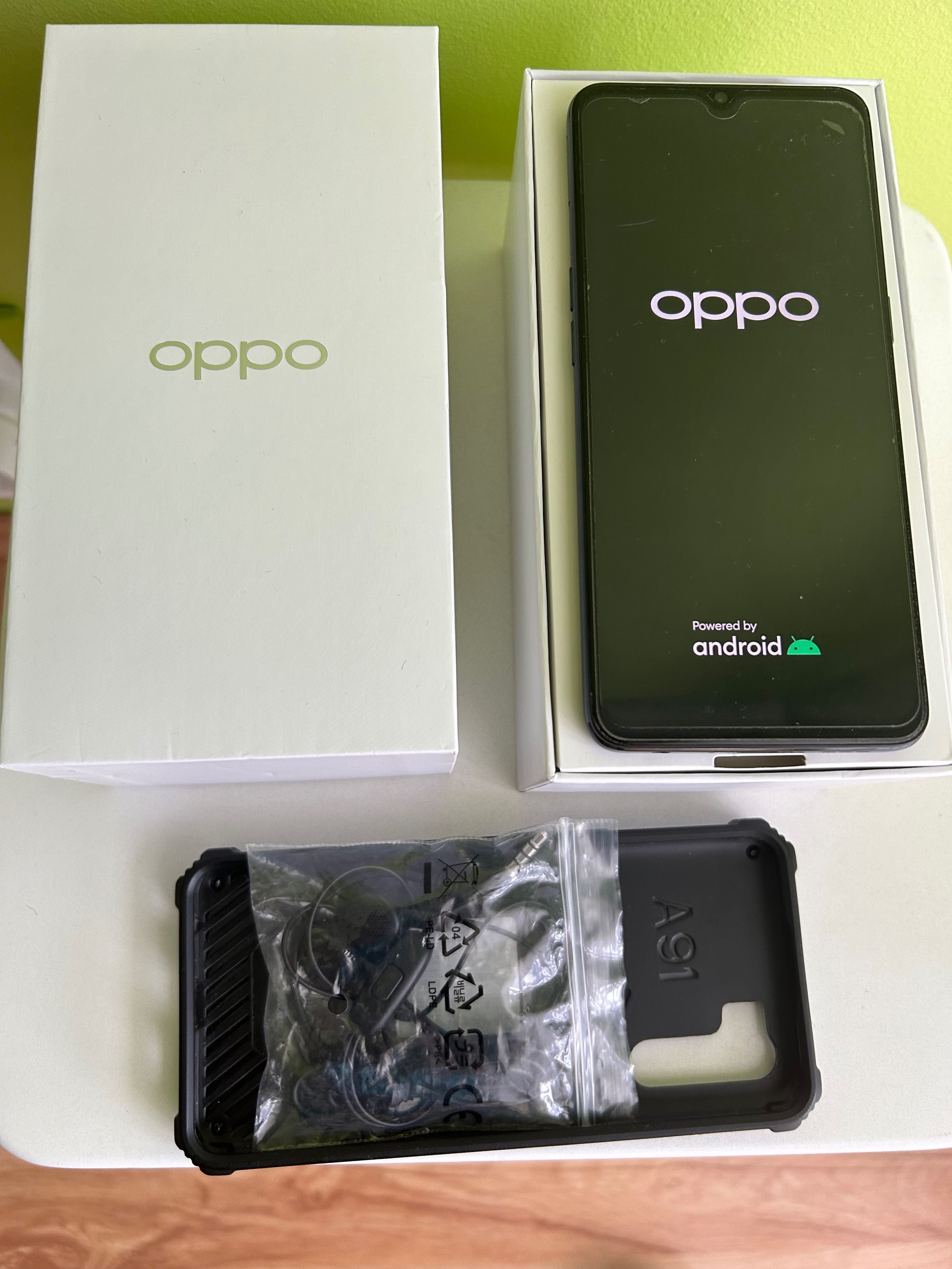 Telefon OPPO Reno3