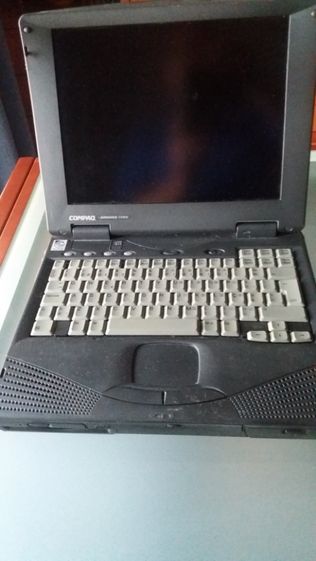 Portátil Compaq Armada 1700