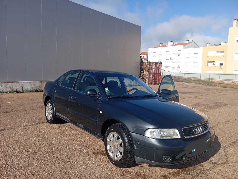 Audi a gasóleo metro impecável de 99