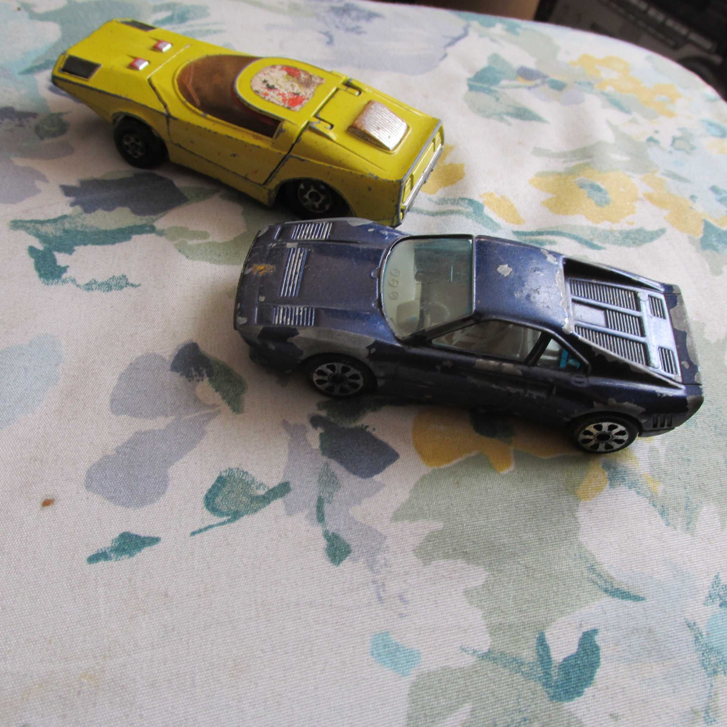 Resoraki Stare -Matchbox Shovel Nose 1971- i -Burago Ferrari Gto 1/43