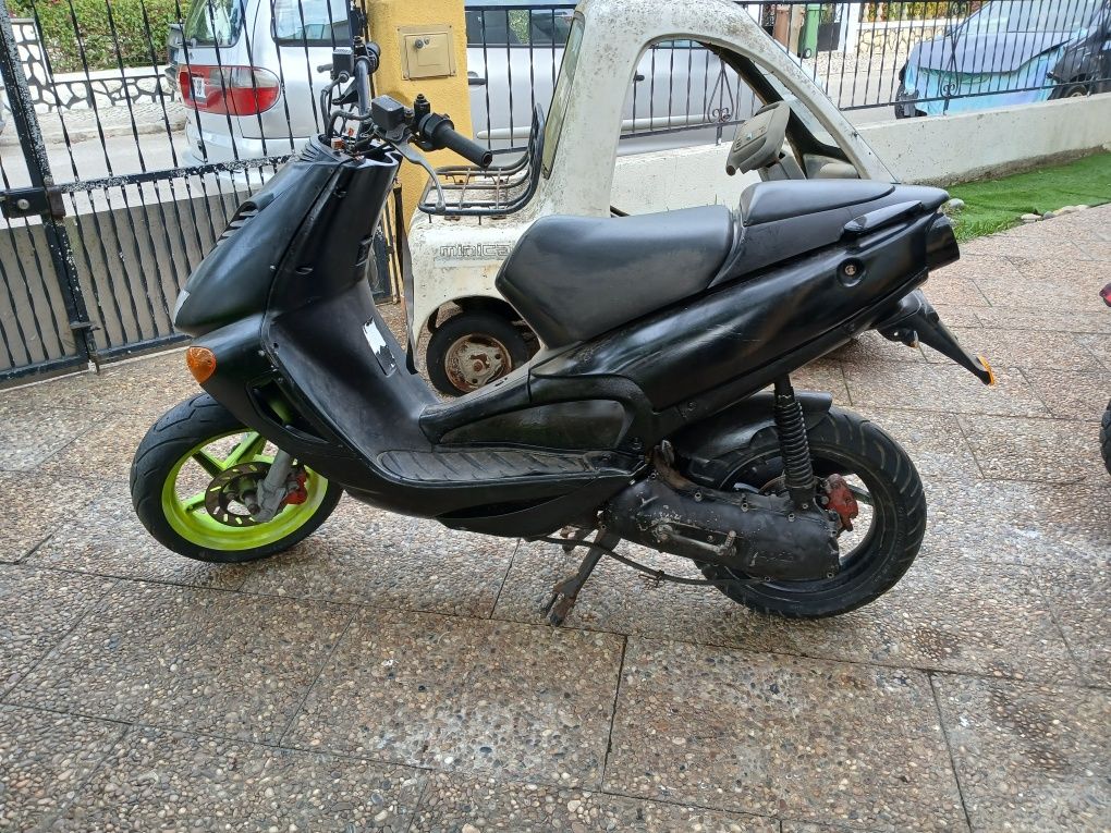 Aprilia SR peças
