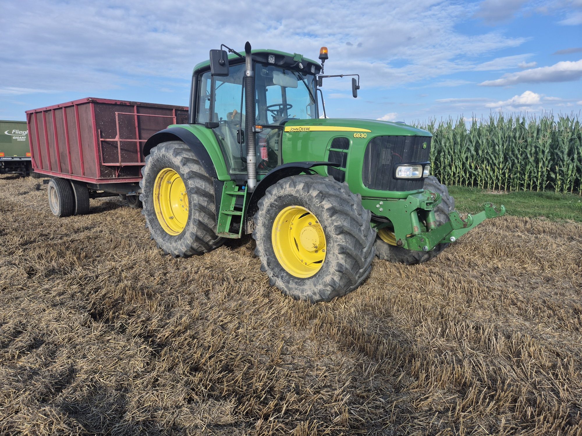 John  Deere  6830