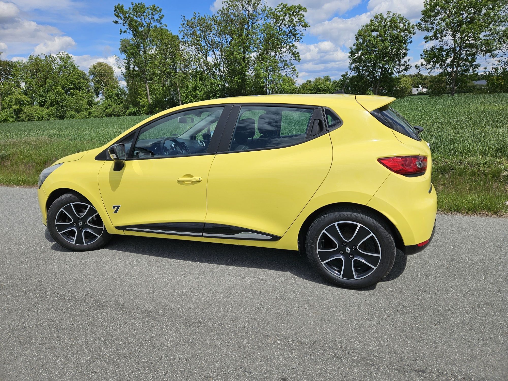 Renault Clio Limitowana Edycja Benzyna Super Stan
