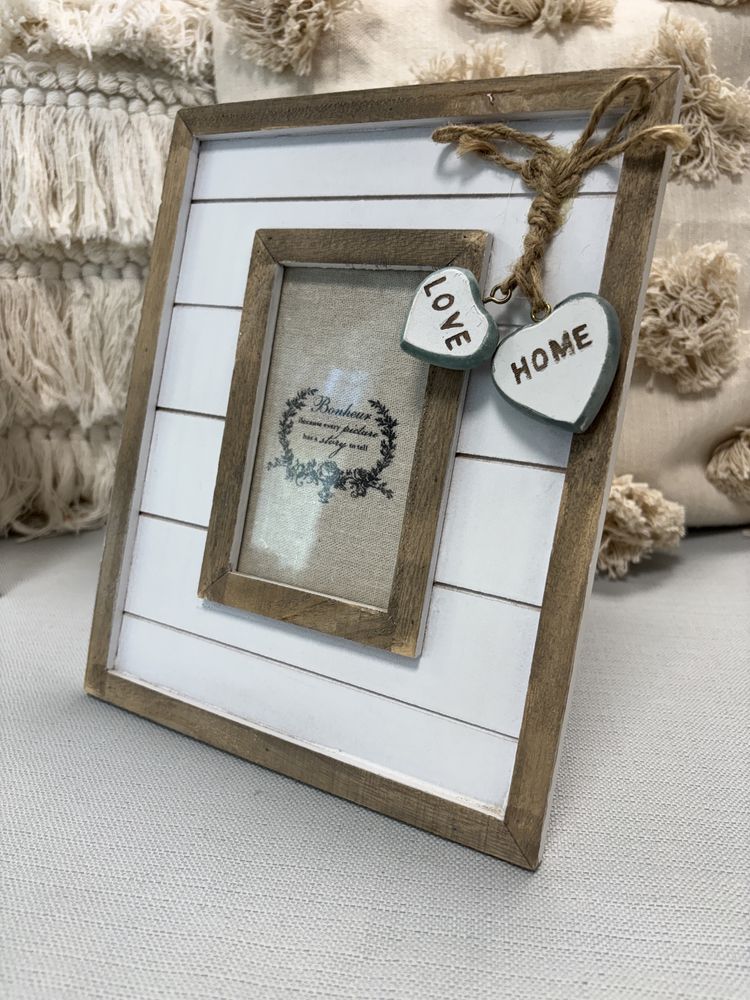 Ramka na zdjęcie 20x24cm love home boho rustykalna biała