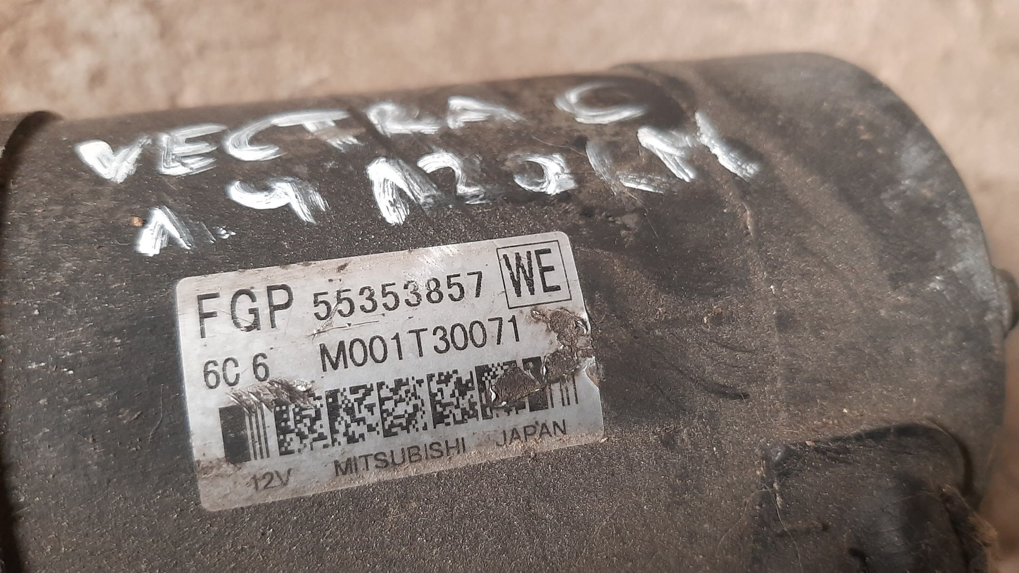 Rozrusznik Opel Vectra C Astra H J 1.9 cdti  2.0
