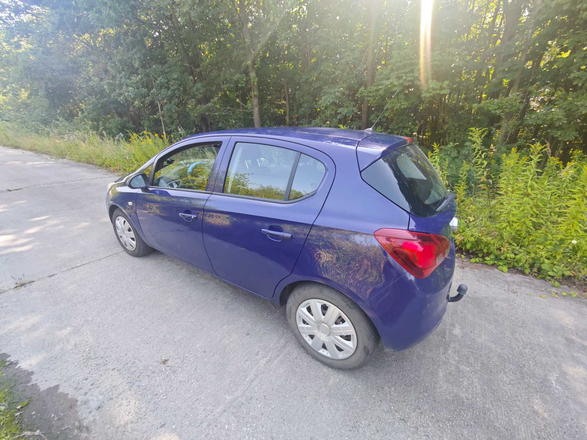 Sprzedam auto opel corsa e