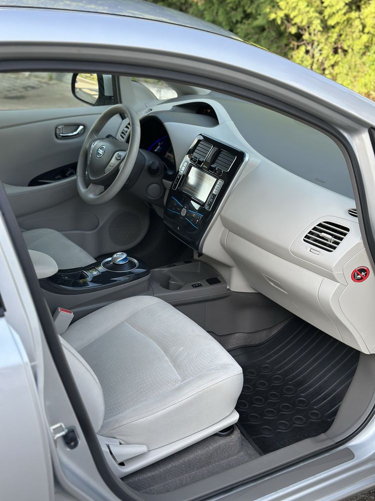 Nissan Leaf 24KW