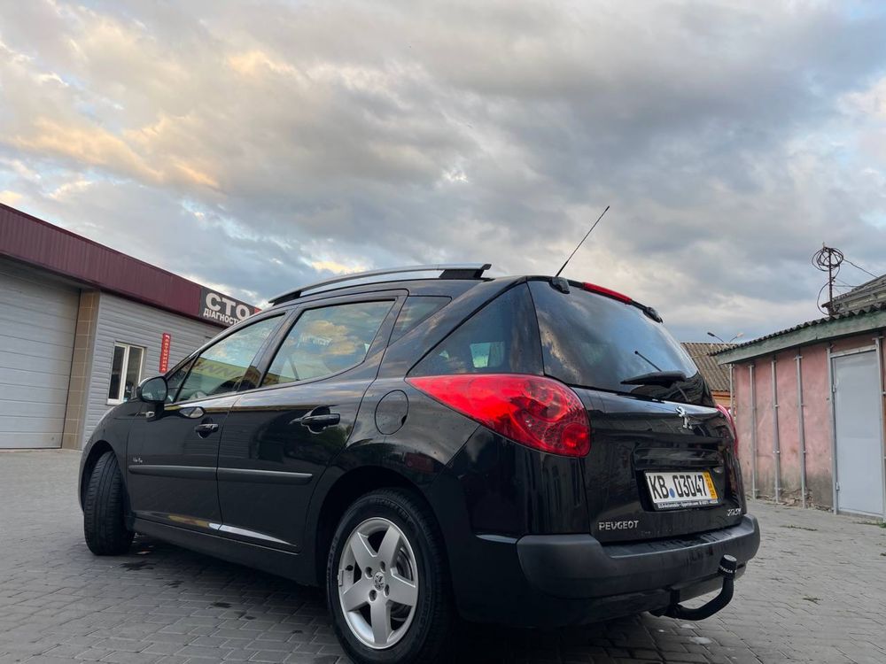 Peugeot 207 SW 1,4 бензин