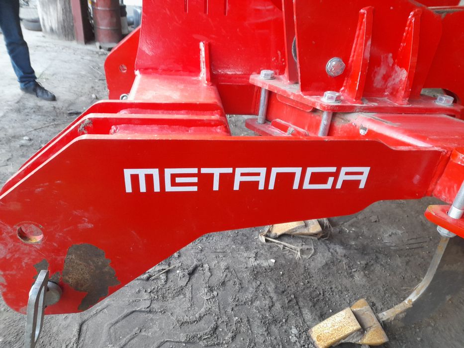 Metanga dłuta do głębosza