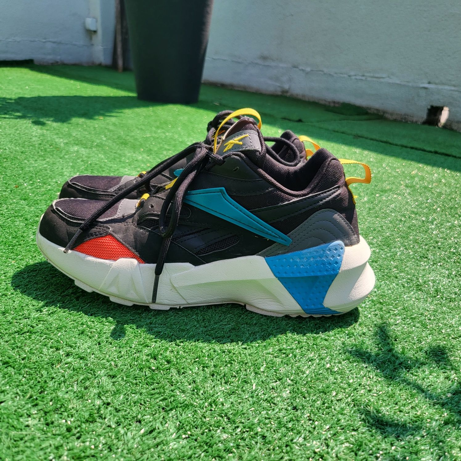 Reebok hexalite damskie 38.5 jak nowe