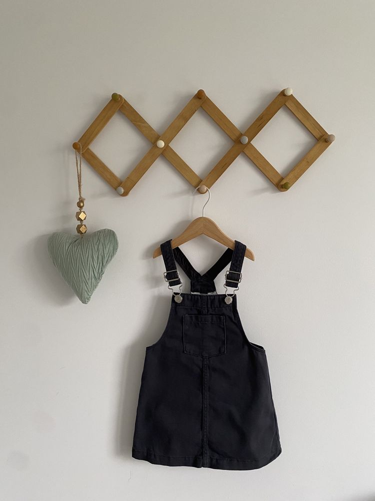 Sukienka h&m 98 na szelkach jeansowa