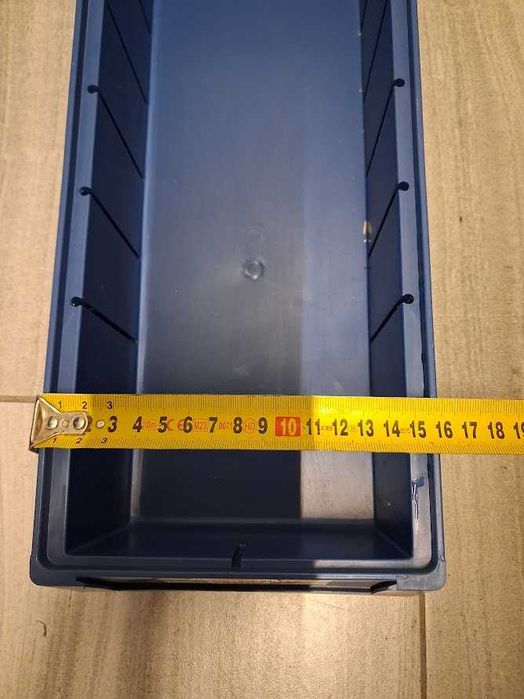 pojemnik do warsztatu domu garażu kuweta plastikowa skrzynka na śruby