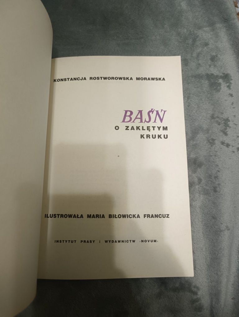 Baśń o zaklętym kruku
