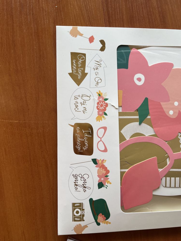 Zestaw ślubny ślub fotopatyczki fotobudka topper na tort miłość złoty