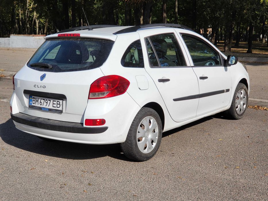 Продам Renault Clio 1.2 2012 ПО ТП