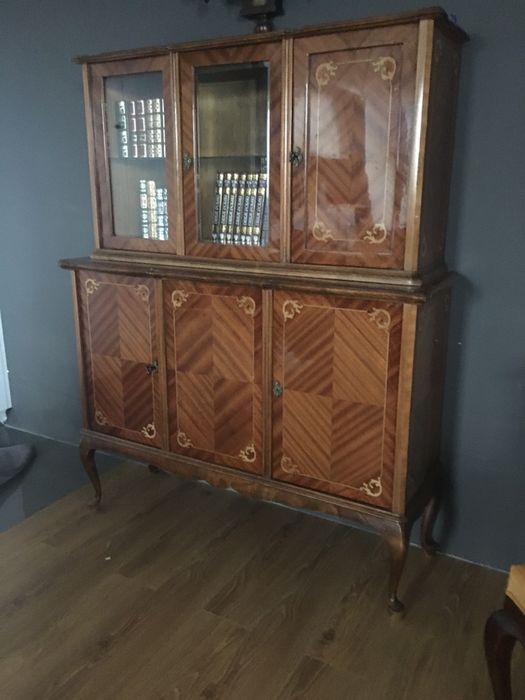 Zestaw mebli , połysk.