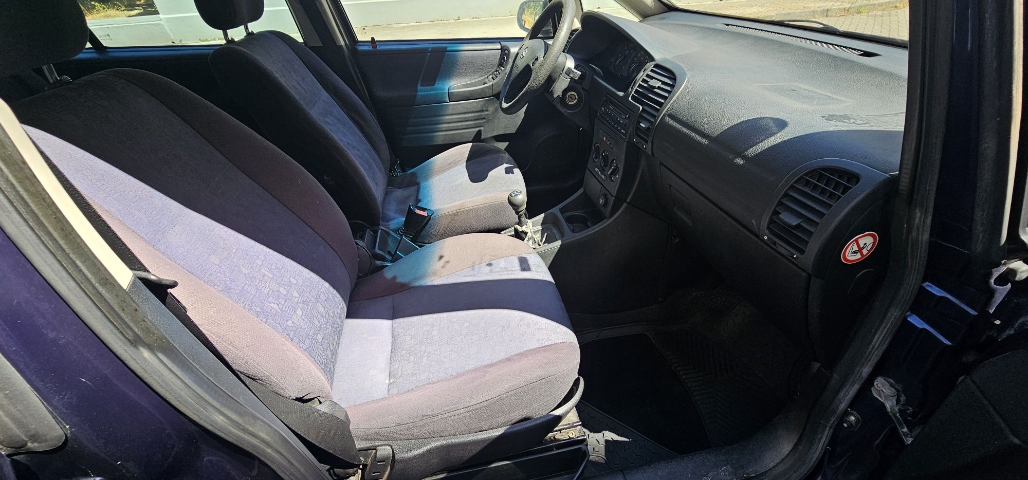 Opel Zafira 2.0 cdti 01 impecável 7lugares