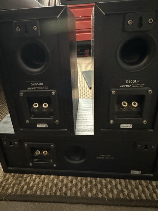 Głośniki Jamo - dwa S60SUR i jeden S50CEN