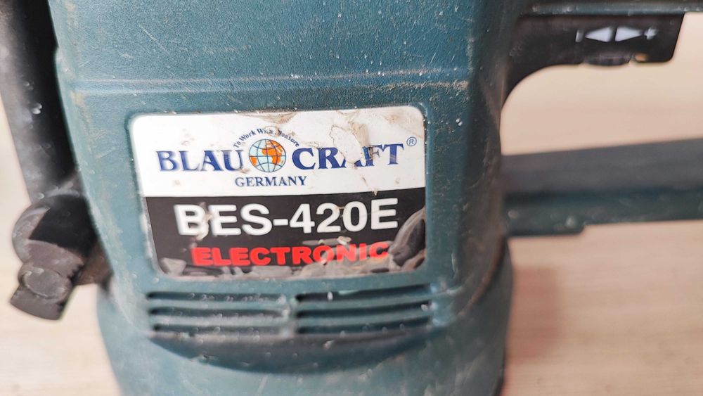 Шліфмашина ексцентрикова Blaucraft BES-420E