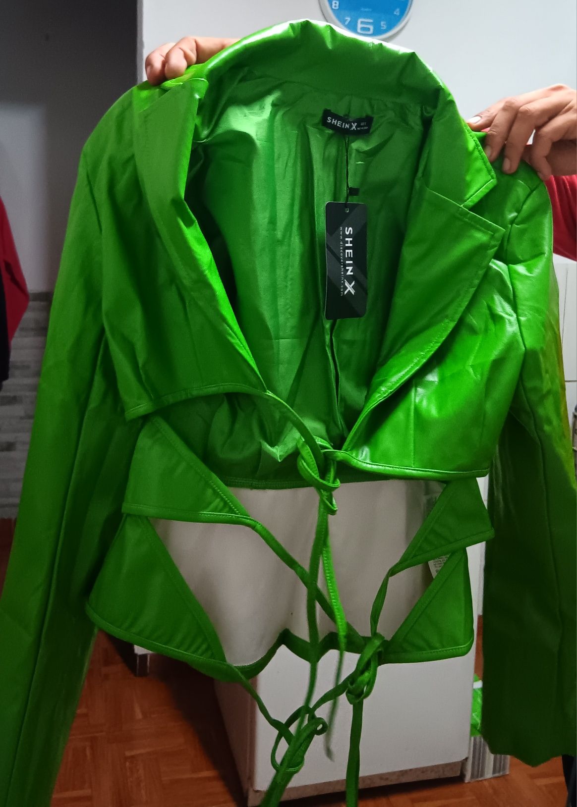 Vendo roupa nova preço simbolico.