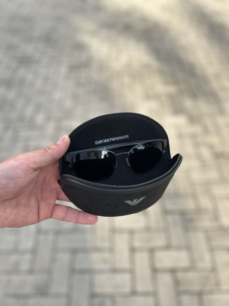 Сонцезахисні окуляри Emporio Armani